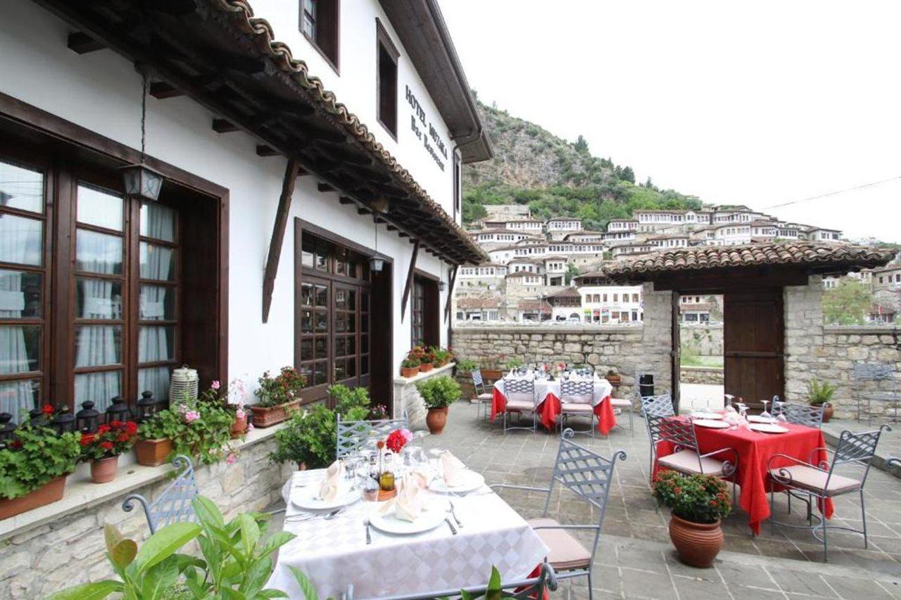 Boutique Hotel Muzaka Berat Buitenkant foto