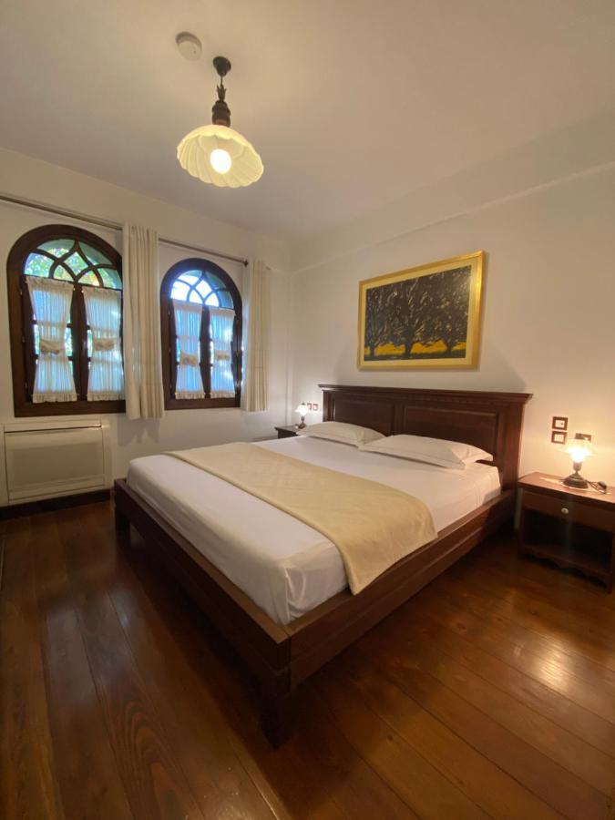 Boutique Hotel Muzaka Berat Buitenkant foto